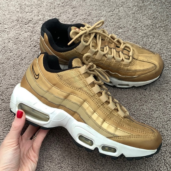 Nike Shoes - Nike Air Max 95 QS metallic gold sneakers!